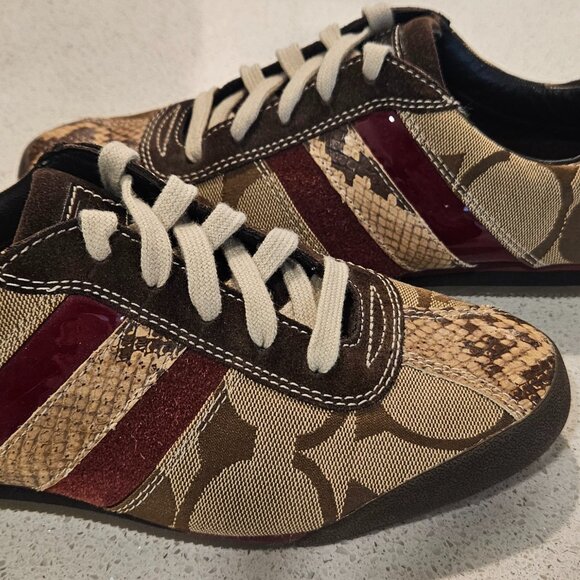 Coach Shoe - NEW! - Picture 1 of 5